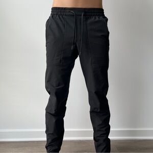 Lululemon Athletica Black License to Train Jogger Pant 29" Size S